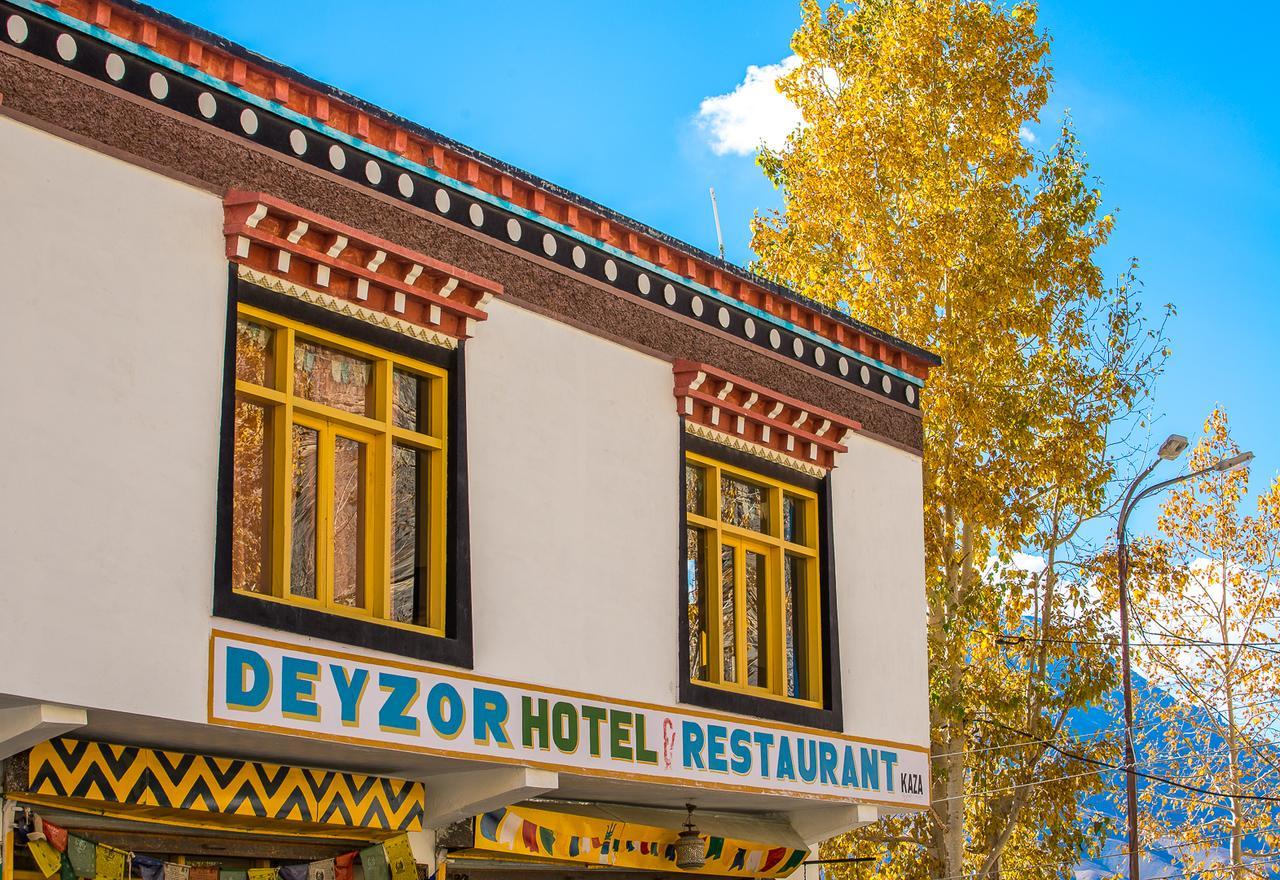 Hotel Deyzor Kaza Exteriör bild