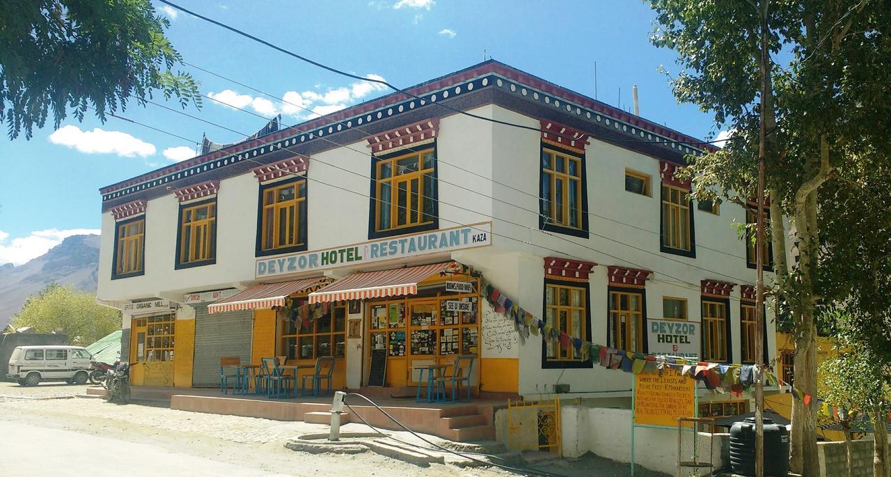 Hotel Deyzor Kaza Exteriör bild