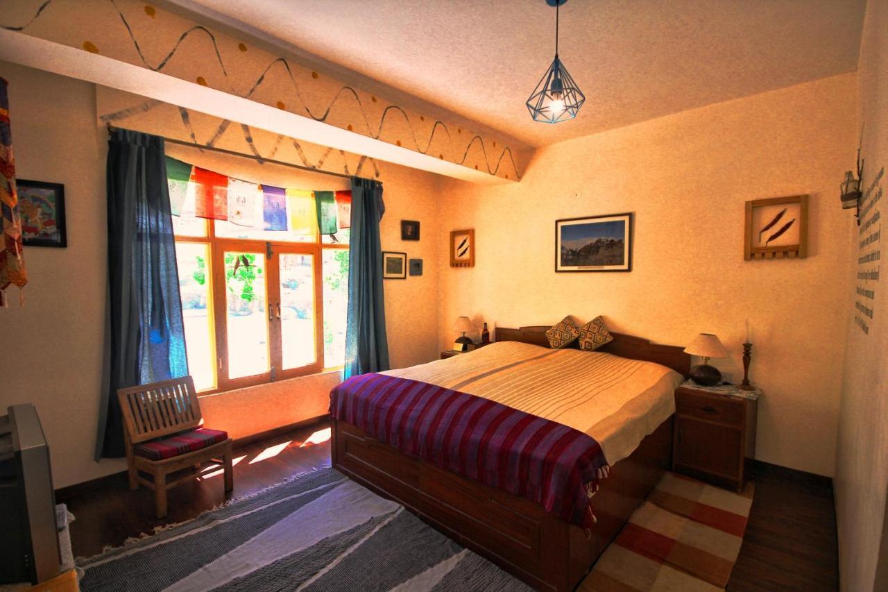 Hotel Deyzor Kaza Exteriör bild