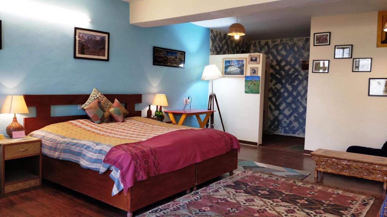 Hotel Deyzor Kaza Exteriör bild